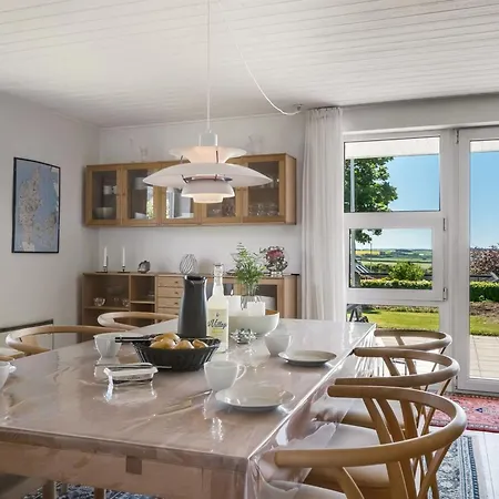 Vakantiehuis Gorica - 200m To The Fjord By Interhome *