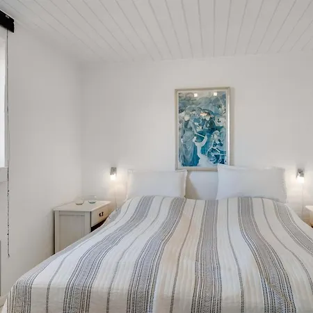 Gorica - 200m To The Fjord By Interhome